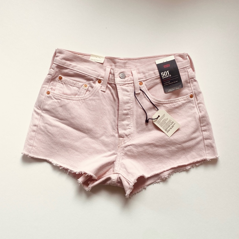 Levi’s 501 shorts, pink, size 27, NWT